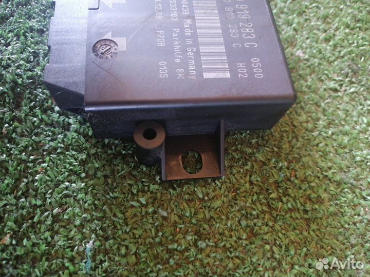 Блок управления парктроником Audi A6 C6 ccea 2010