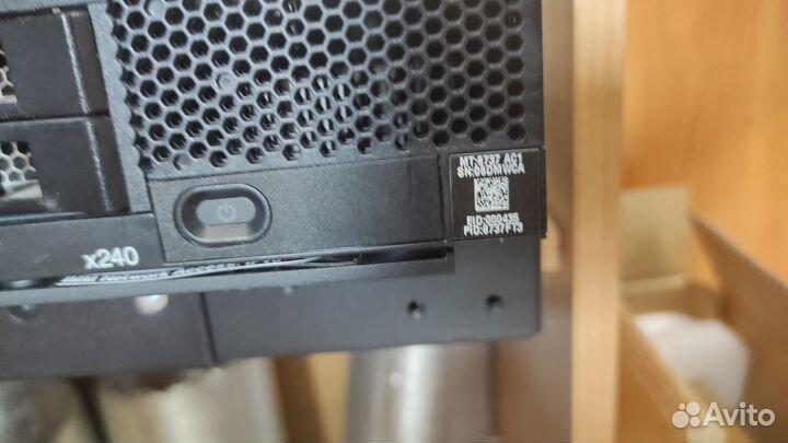 Сервер Flex System IBM x240 (MT 8737-ac1)