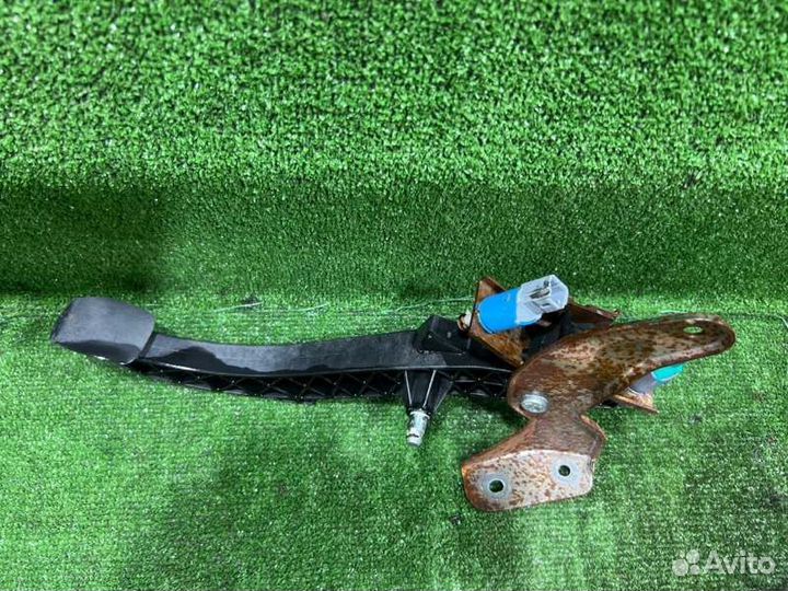 Педаль сцепления Renault Megane седан 1 2002