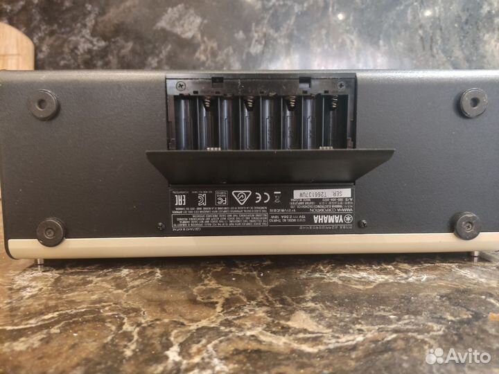 Yamaha thr10. Гитарный комбоусилитель