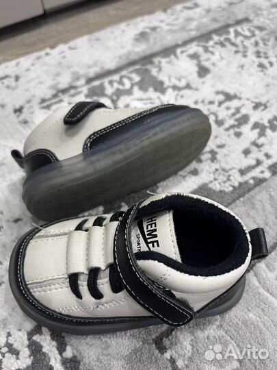 Кроссовки детские капитошка