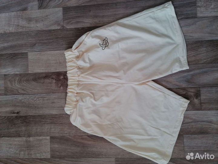 Шорты женские