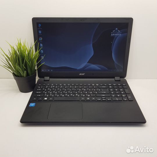 Ноутбук Acer Celeron/4Gb/SSD 120Gb+HDD 1Tb