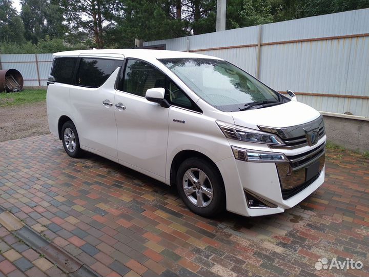 Toyota Vellfire 2.5 CVT, 2018, 105 000 км