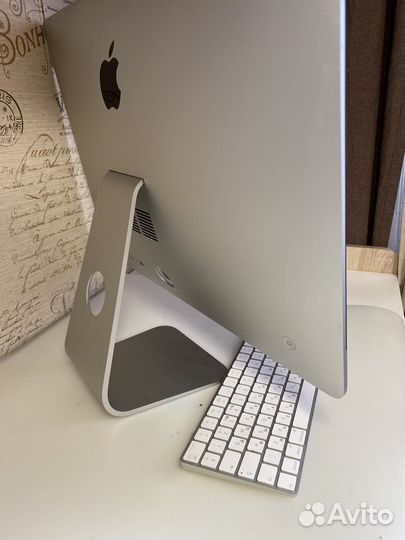 Apple iMac 21.5 2015