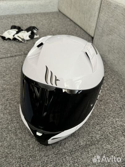 Шлем для мотоцикла MT Helmets