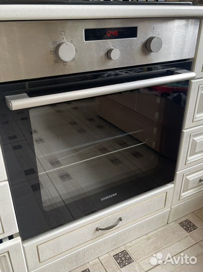 Духовой шкаф samsung