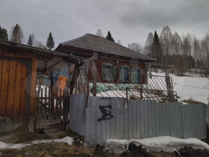 Дом 37,1 м² на участке 12 сот.