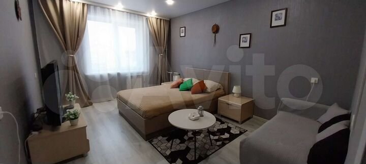 1-к. квартира, 42 м², 10/10 эт.