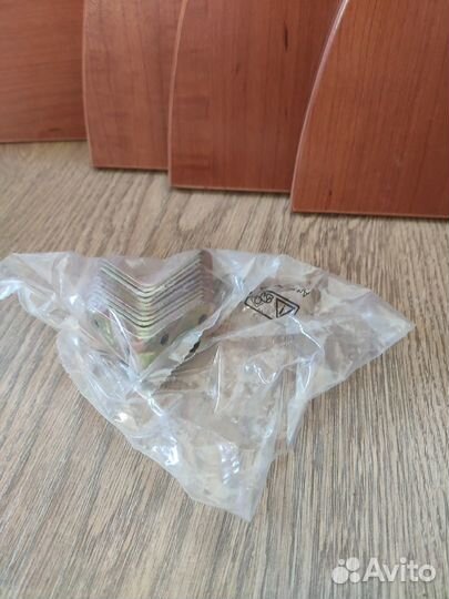 Угловые полки бу