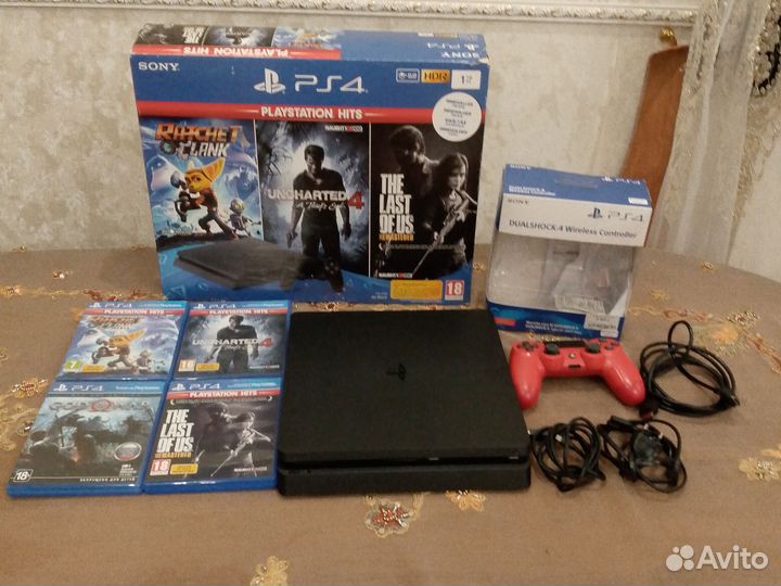 Sony playstation 4 1000 GB 4 Диска