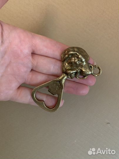 Открывашка с собакой, латунь, Германия, винтаж