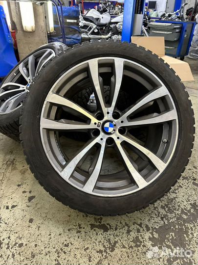 Диски разноширокие BMW R20 и шины Pirelli ICE zero
