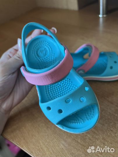 Сандалии crocs детские