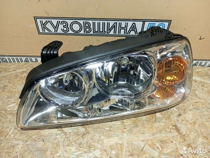 Фара левая Hyundai Elantra XD (03-10г) рест М/К