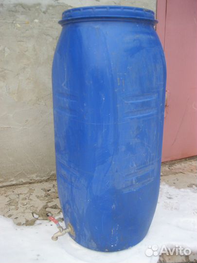 Бочка пластиковая для душа