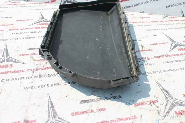 Крышка блока предохранителей w220 мерседес