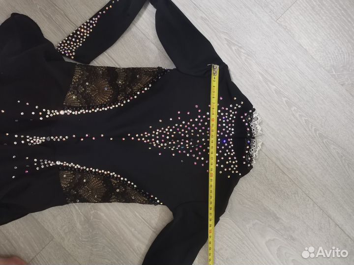 Костюм для фигурного катания