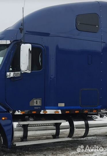 Декоративная полоска Freightliner