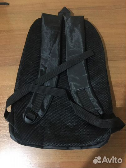 Рюкзаки новые