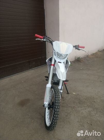 Питбайк wels RT 140 красный