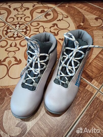 Лыжные ботинки Nordway, размер 35