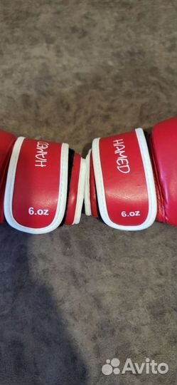 Настенное крепление, перчатки