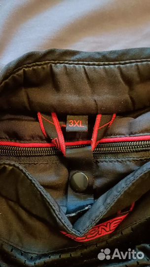 Мотокуртка с защитой