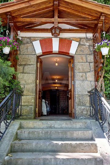 Комната 27 м², 1/2 эт.