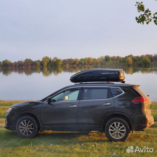 Бокс на крышу автомобиля