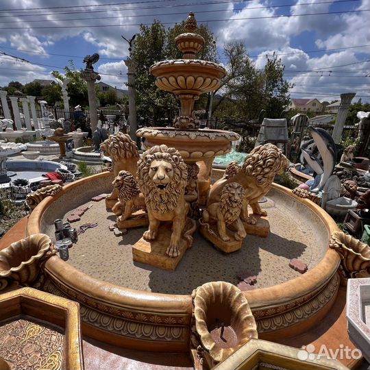 Фонтан царский парковый- 