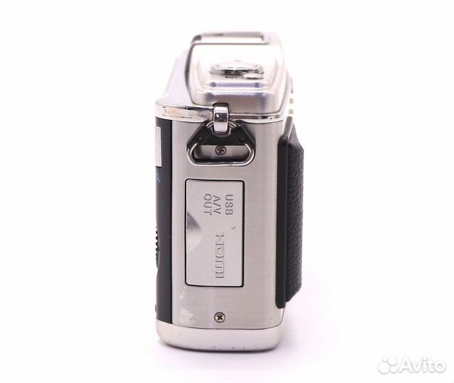 Olympus Pen E-P1 body (пробег 2680 кадров)