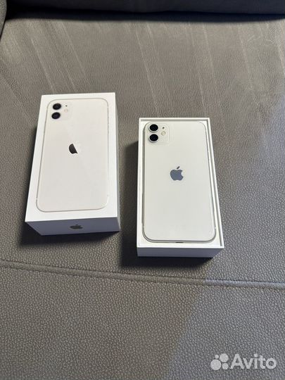 iPhone 11, 64 ГБ
