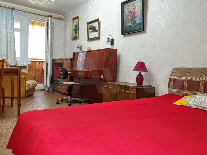 2-к. квартира, 54 м², 3/5 эт.