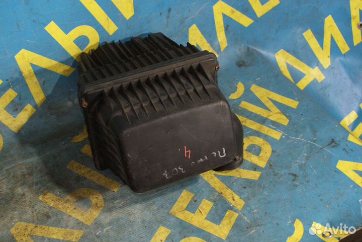 Корпус воздушного фильтра Peugeot 307