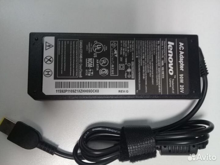 Адаптер питания для ноутбуков