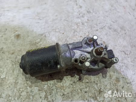 Моторчик стеклоочистителя передний