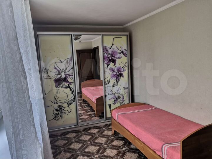 2-к. квартира, 43 м², 2/5 эт.