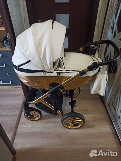 Продам детскую коляску 2 в 1