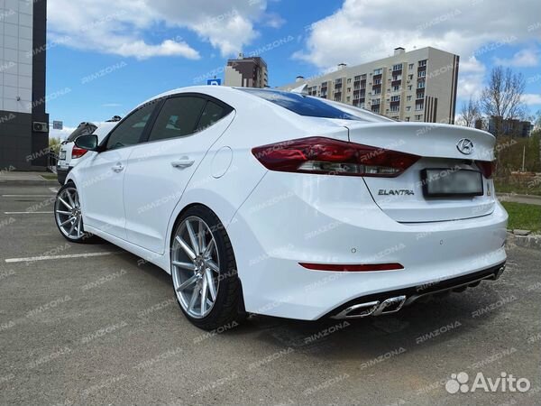 Литые диски CVT R19 на Хендай Elantra