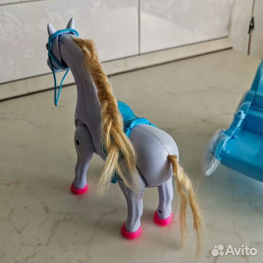 Игрушка карета с лошадью музыка