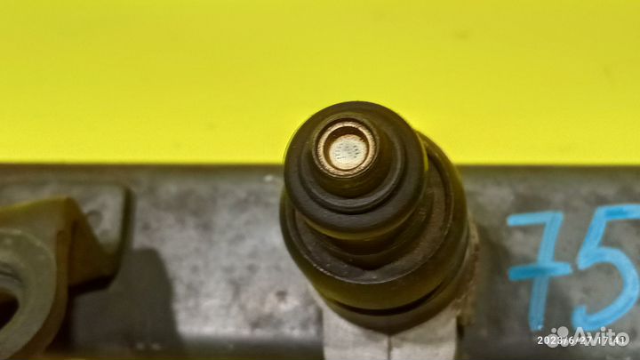 Рампа топливная для Mitsubishi Colt Z36