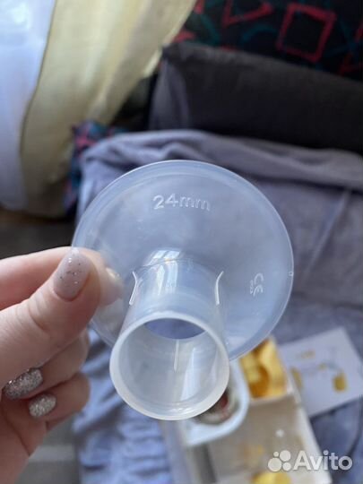 Молокоотсос Medela электрический портативный