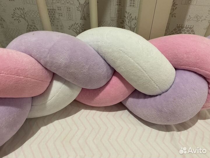 Бортик косичка в кроватку