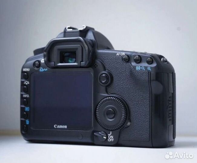 Зеркальный фотоаппарат canon 5d mark ll