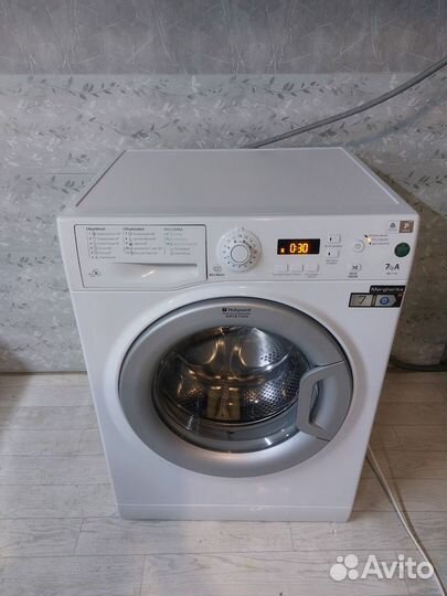 Стиральная машина Hotpoint MVC 7105,7 кг