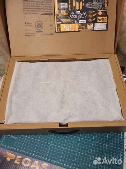 Продам ноутбук Asus i9-13900, GeForce RTX 4060