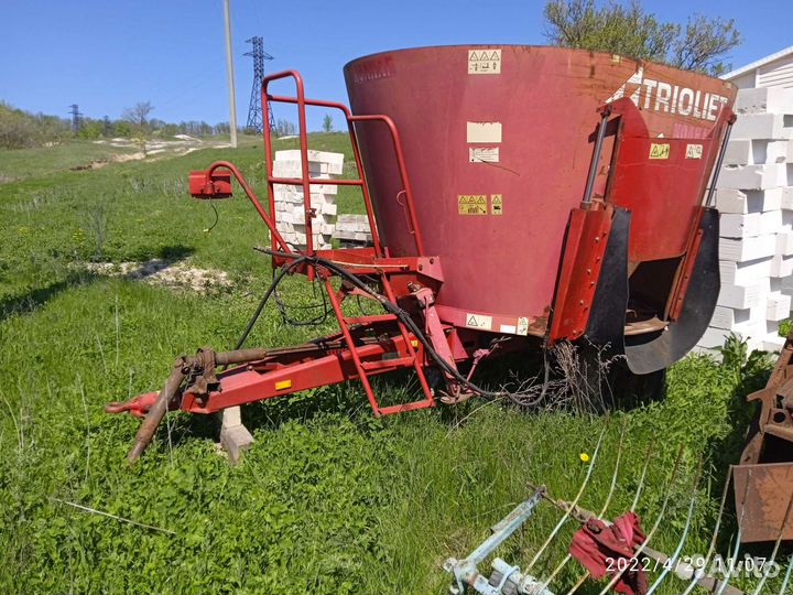 Кормораздатчик Trioliet Solomix 1 5ZK, 2010