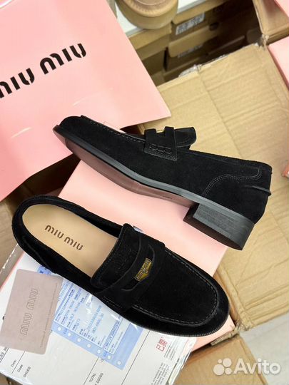 Лоферы Miu Miu натуральная замша женские