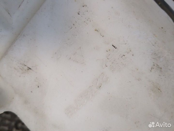 Бачок омывателя Chevrolet Camaro, 2012